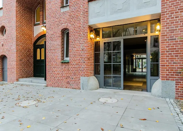 Sunstone Apartment In A Beautiful Townhouse In The Center